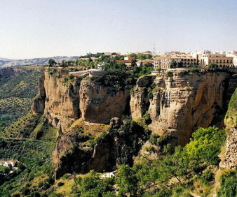 Overland expeditions to Spain, Portugal and Morocco